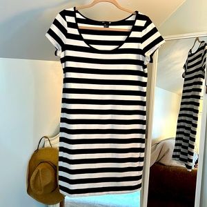 H&M shirt dress L
